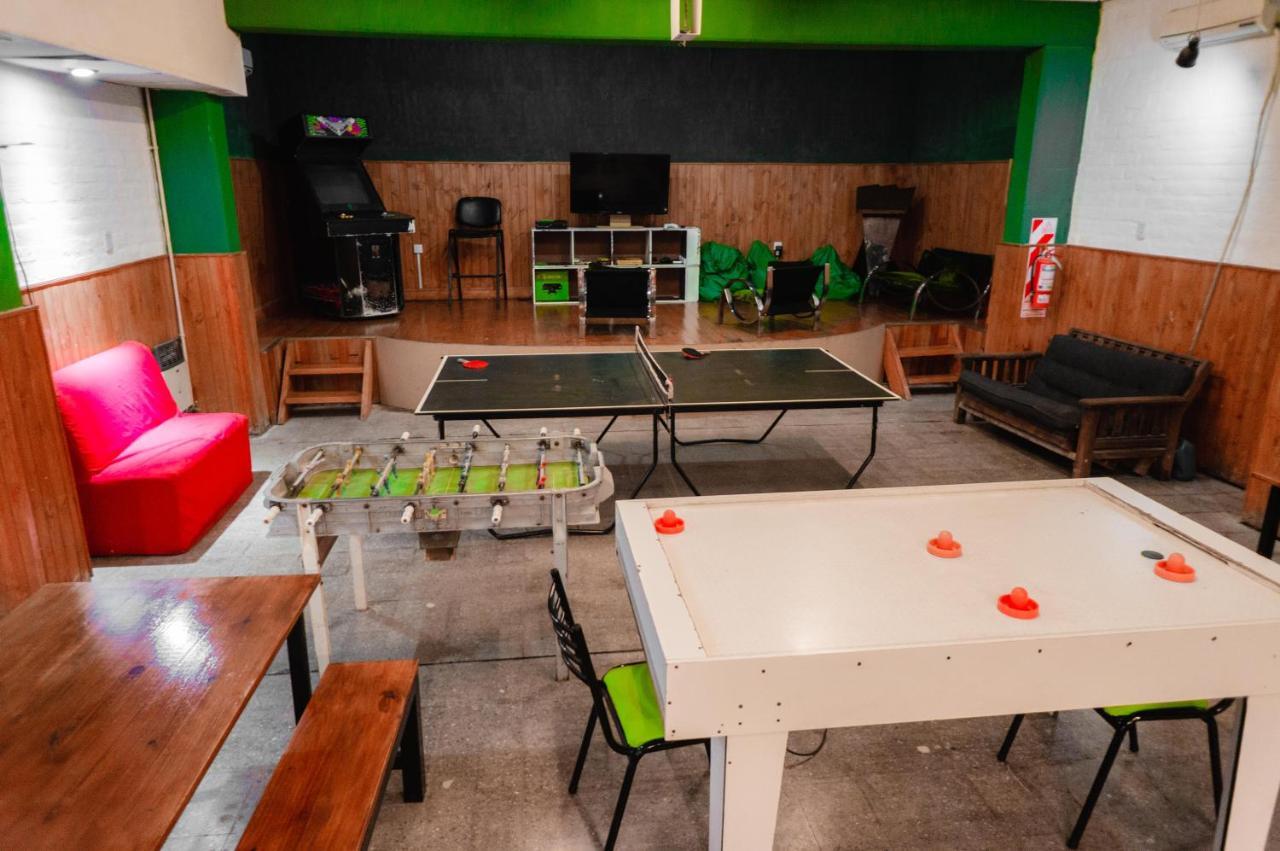Clover Hostel Mendoza Buitenkant foto